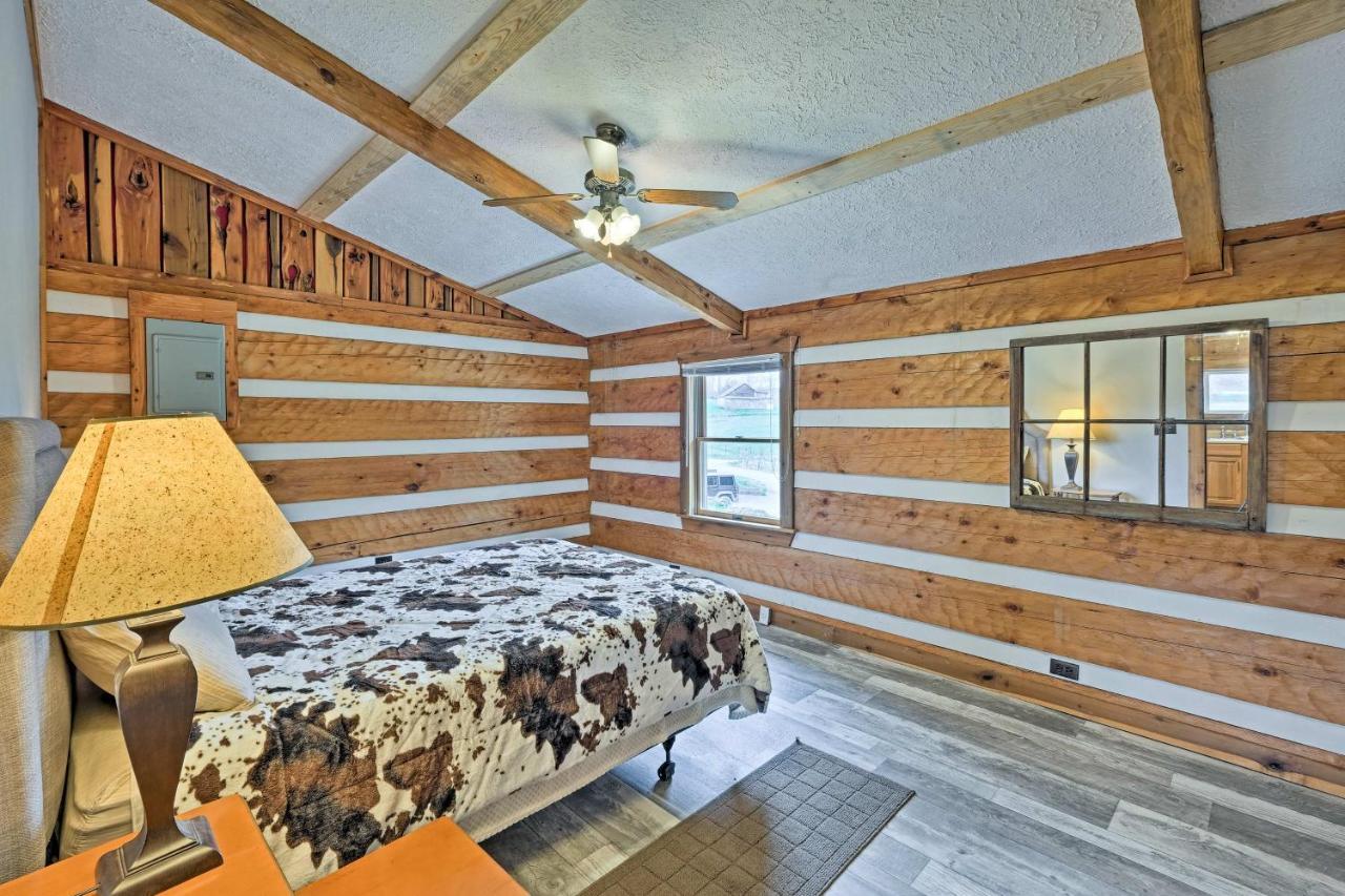 Rogersville Barn Apartment On 27 Acres With Pond! Esterno foto